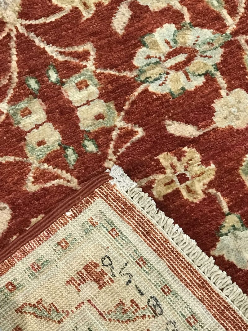 Fine Pakistani Esfahan - 2'7" x 3'11" - Image 4