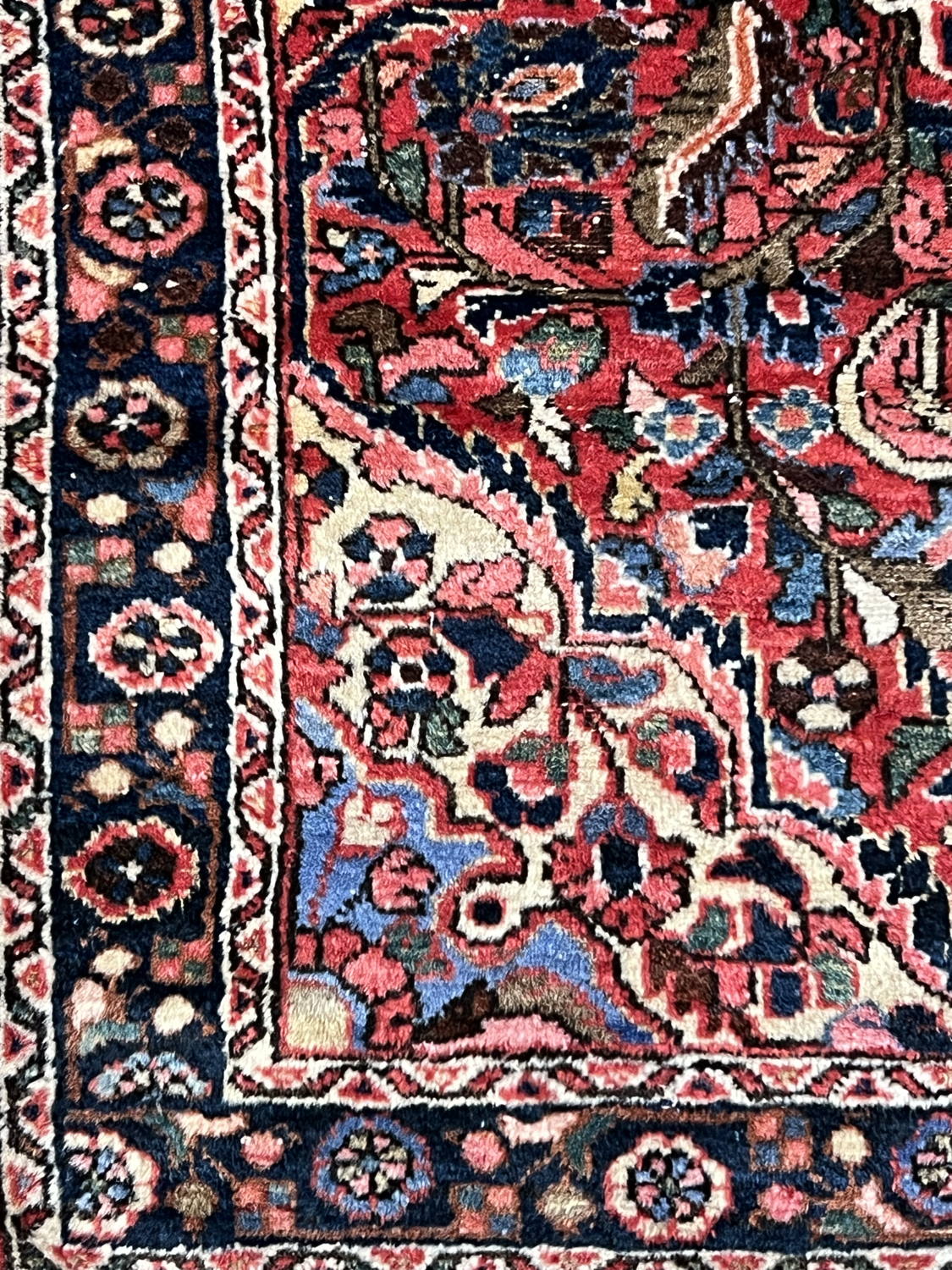 Antique Persian Borchalu - 3'7" x 5'1" - Image 5
