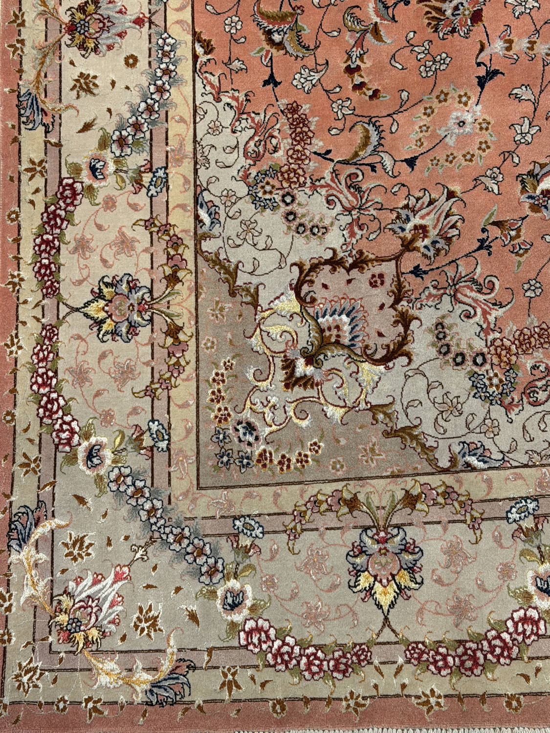 Very Fine Wool & Silk Persian Tabriz - 6'6" x 10'0" - Image 5