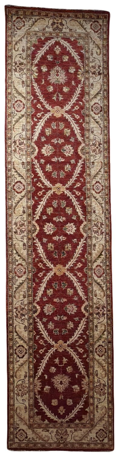 Very Good Pakistani Tabriz - 2'7" x 10'11"