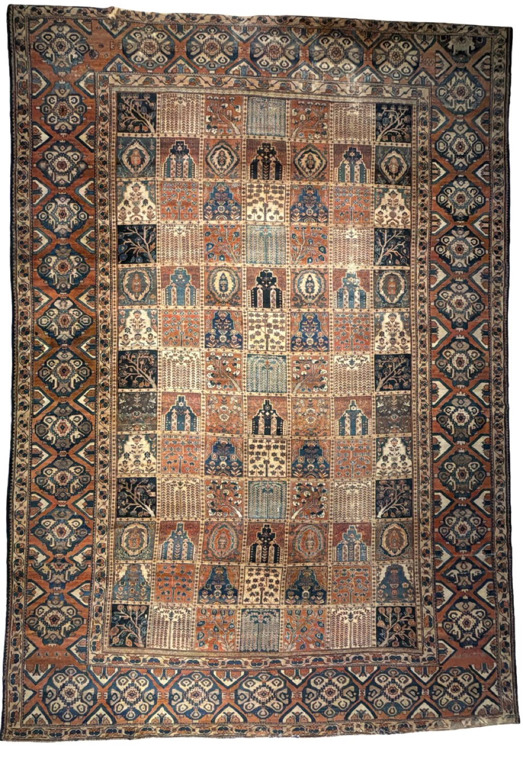 Very Good Antique Persian Bakhtiari - 13'3" x 18'10"